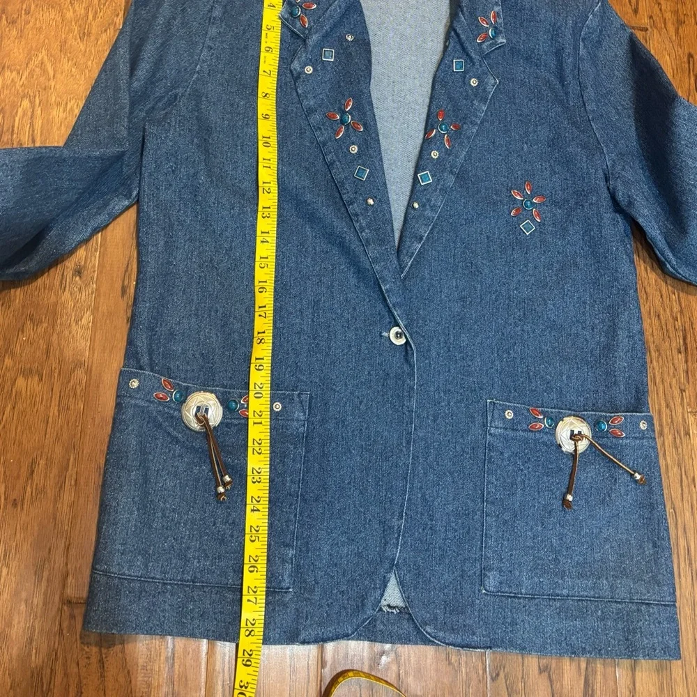 Vintage Lori of California Western Denim Blazer – Hand Painted embleshed - Picture 9 of 12